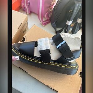 Dr martens sandals